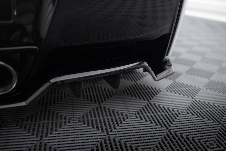 Central Bakre Splitter (With Vertical Bars) för Chevrolet Corvette C7