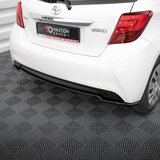 Bakre Splitter för Toyota Yaris Mk3 Facelift