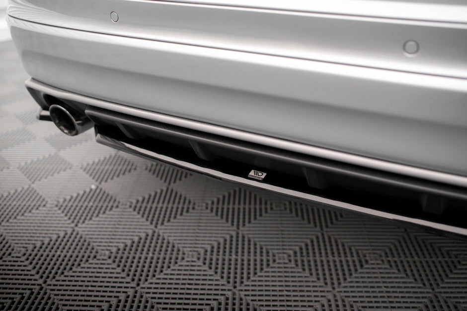 Bakre Splitter för Volvo XC60 R-Design Mk1 Facelift
