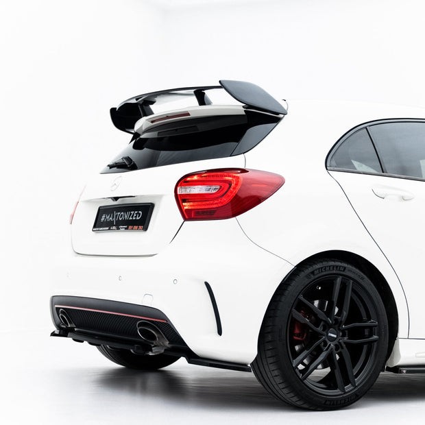 Maxton Design Bakre splitter med vertikala fenor – Mercedes-Benz W176 AMG-LINE