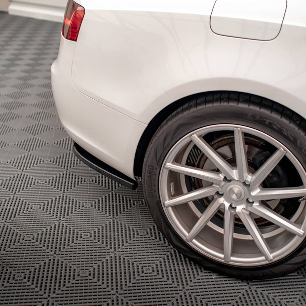Bakre Splitter (With Vertical Bars) för Audi A5 Coupe 8T Facelift