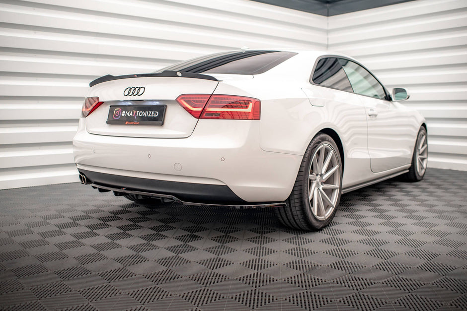 Bakre Splitter (With Vertical Bars) för Audi A5 Coupe 8T Facelift