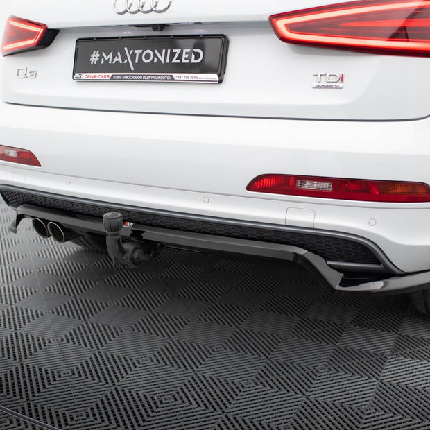 Bakre Splitter (With Vertical Bars) för Audi Q3 S-line 8U