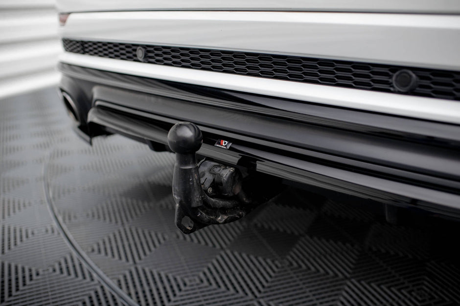 Bakre Splitter (With Vertical Bars) för Audi SQ8 Mk1