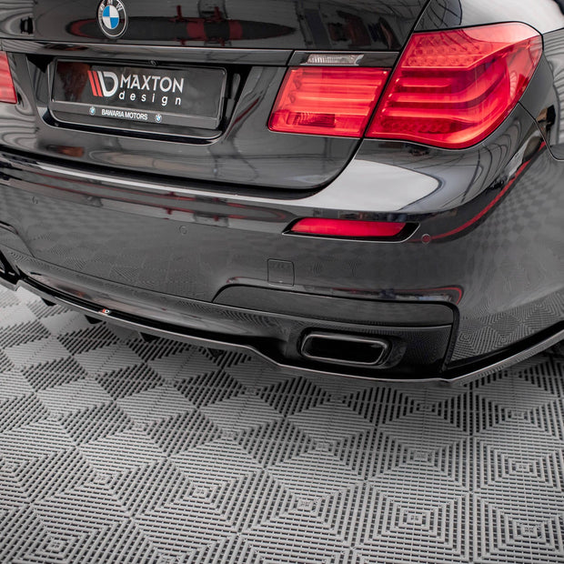 Maxton Design Bakre splitter med vertikala fenor – BMW 7 M-Pack F01