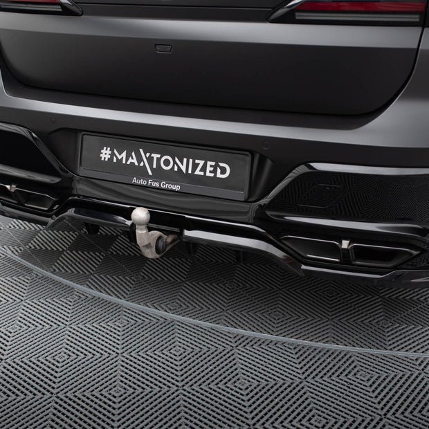 Bakre Splitter (With Vertical Bars) V.1 för BMW M760e G70