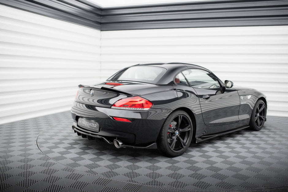 Bakre Splitter (With Vertical Bars) V.1 för BMW Z4 M-Pack E89 Facelift