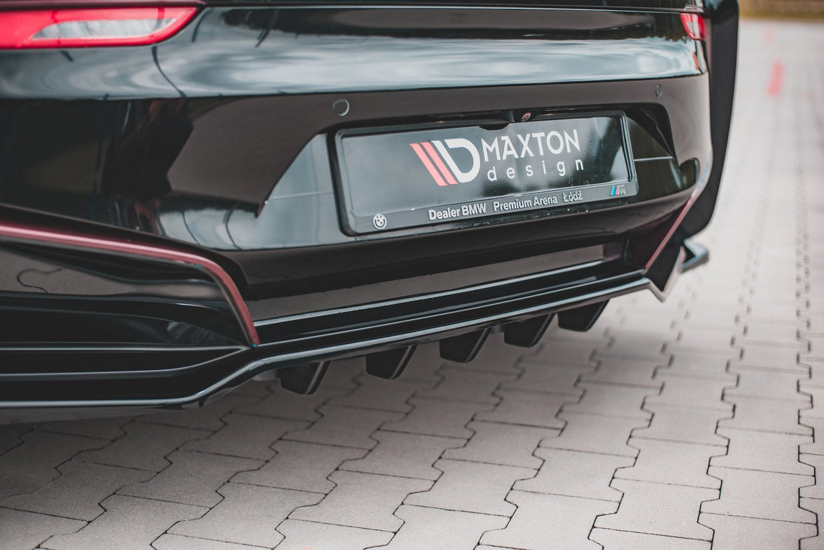 Bakre Splitter (With Vertical Bars) för BMW i8