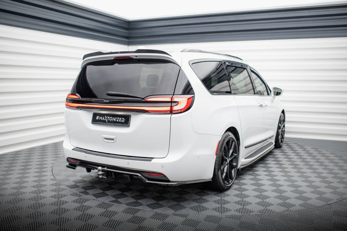 Bakre Splitter (With Vertical Bars) för Chrysler Pacifica Mk2 Facelift