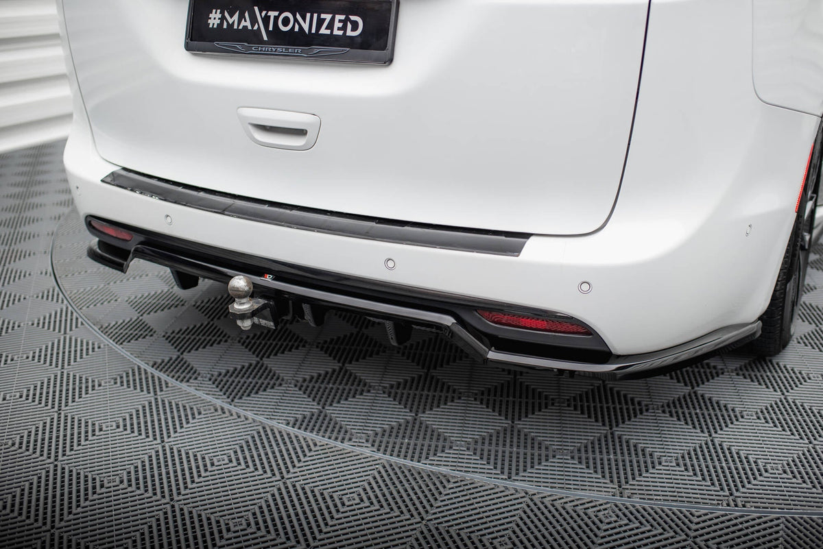 Bakre Splitter (With Vertical Bars) för Chrysler Pacifica Mk2 Facelift
