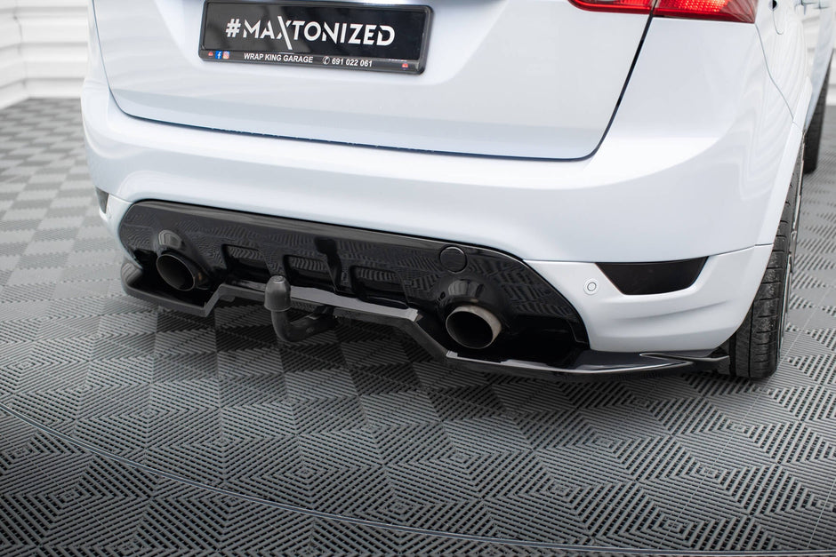 Bakre Splitter (With Vertical Bars) för Ford Kuga ST Mk1