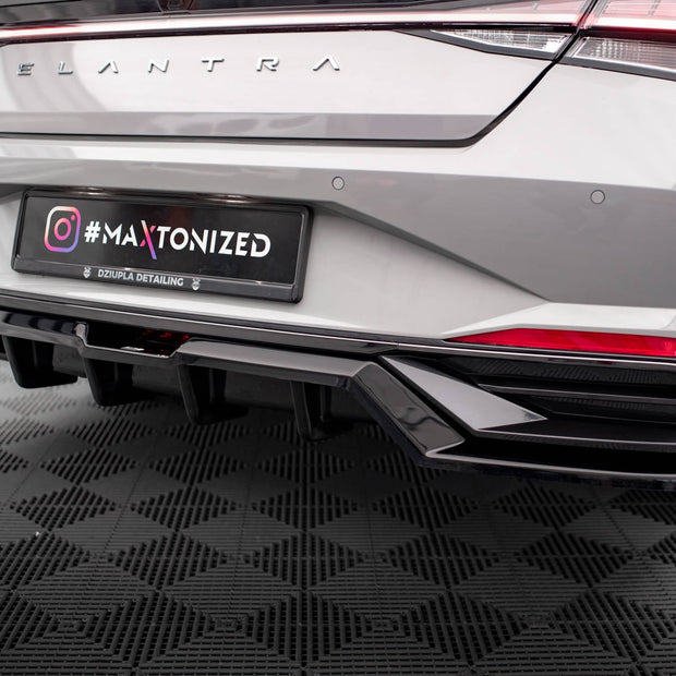 Bakre Splitter (With Vertical Bars) för Hyundai Elantra Mk7