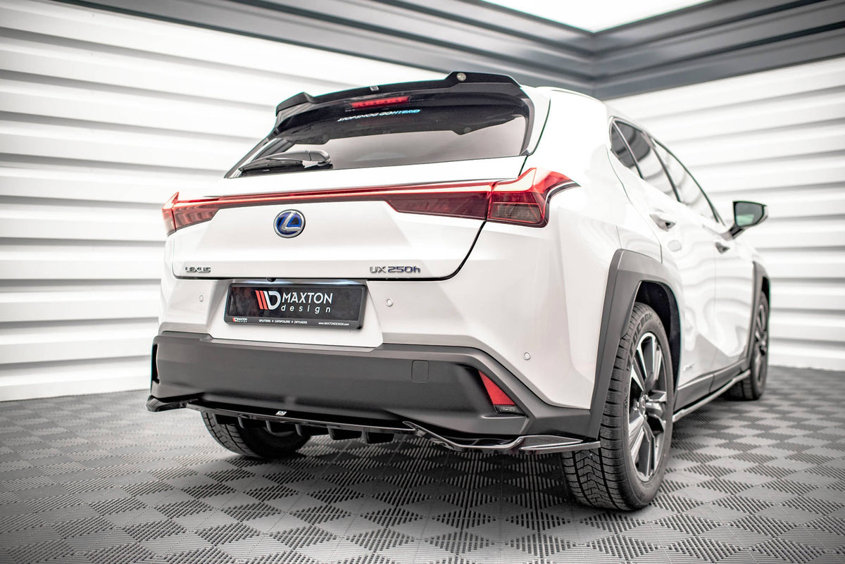Bakre Splitter (With Vertical Bars) för Lexus UX Mk1