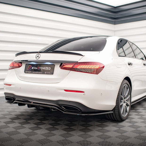 Bakre Splitter (With Vertical Bars) för Mercedes-Benz E AMG-Line Sedan W213 Facelift