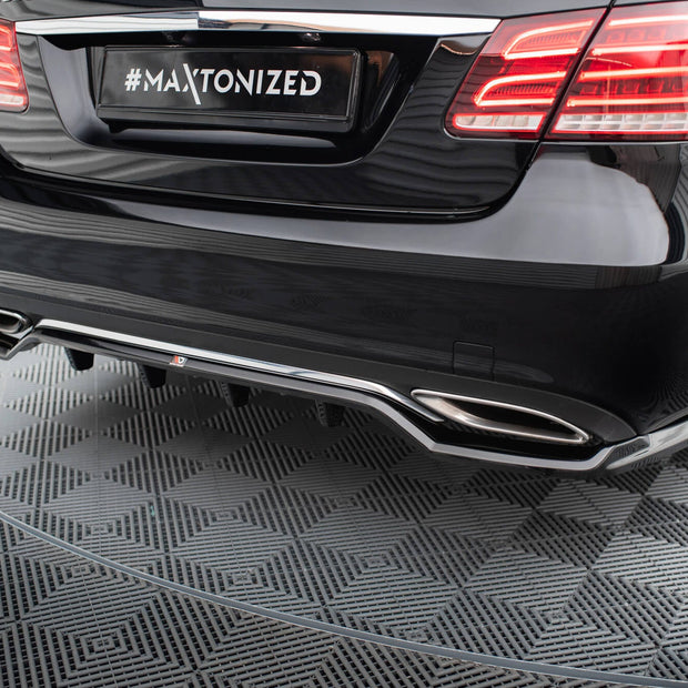 Bakre Splitter (With Vertical Bars) för Mercedes-Benz E W212 Facelift