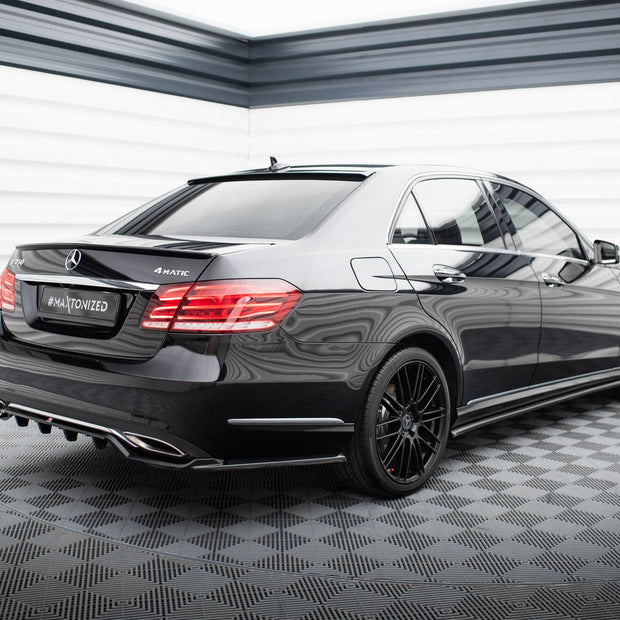 Bakre Splitter (With Vertical Bars) för Mercedes-Benz E W212 Facelift