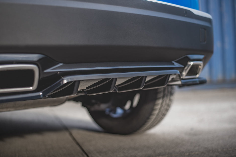 Bakre Splitter (With Vertical Bars) för Peugeot 2008 Mk2