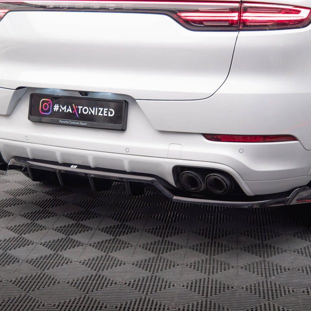 Bakre Splitter (With Vertical Bars) för Porsche Cayenne Coupe / SUV Mk3