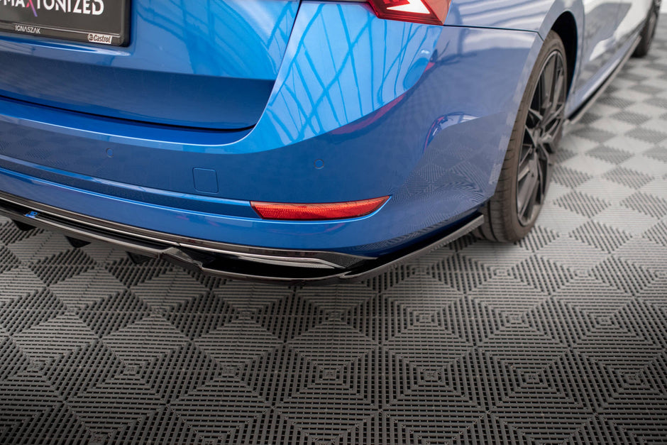 Bakre Splitter (With Vertical Bars) för Skoda Octavia Sportline Mk4