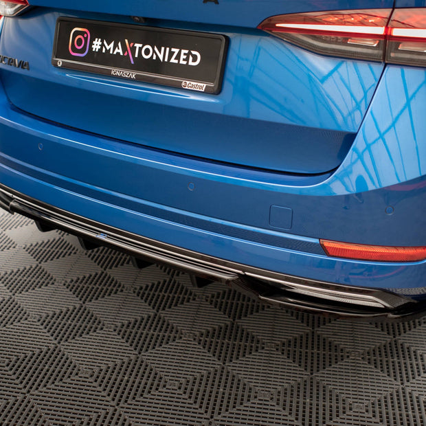 Bakre Splitter (With Vertical Bars) för Skoda Octavia Sportline Mk4