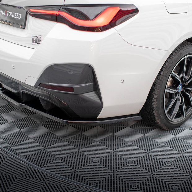 Bakre Splitter (With Vertical Bars) V.1 för BMW i4 M-Pack G26