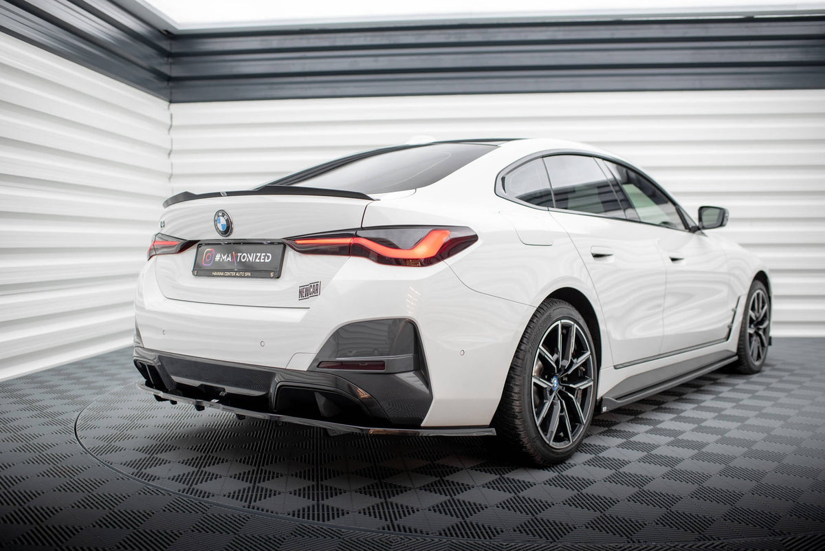 Bakre Splitter (With Vertical Bars) V.1 för BMW i4 M-Pack G26