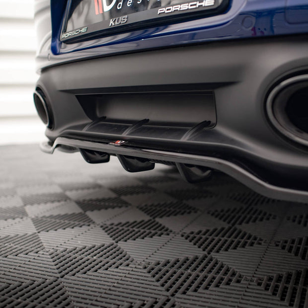 Bakre Splitter (With Vertical Bars) V.1 för Porsche 911 Carrera Aero / Carrera GTS 992