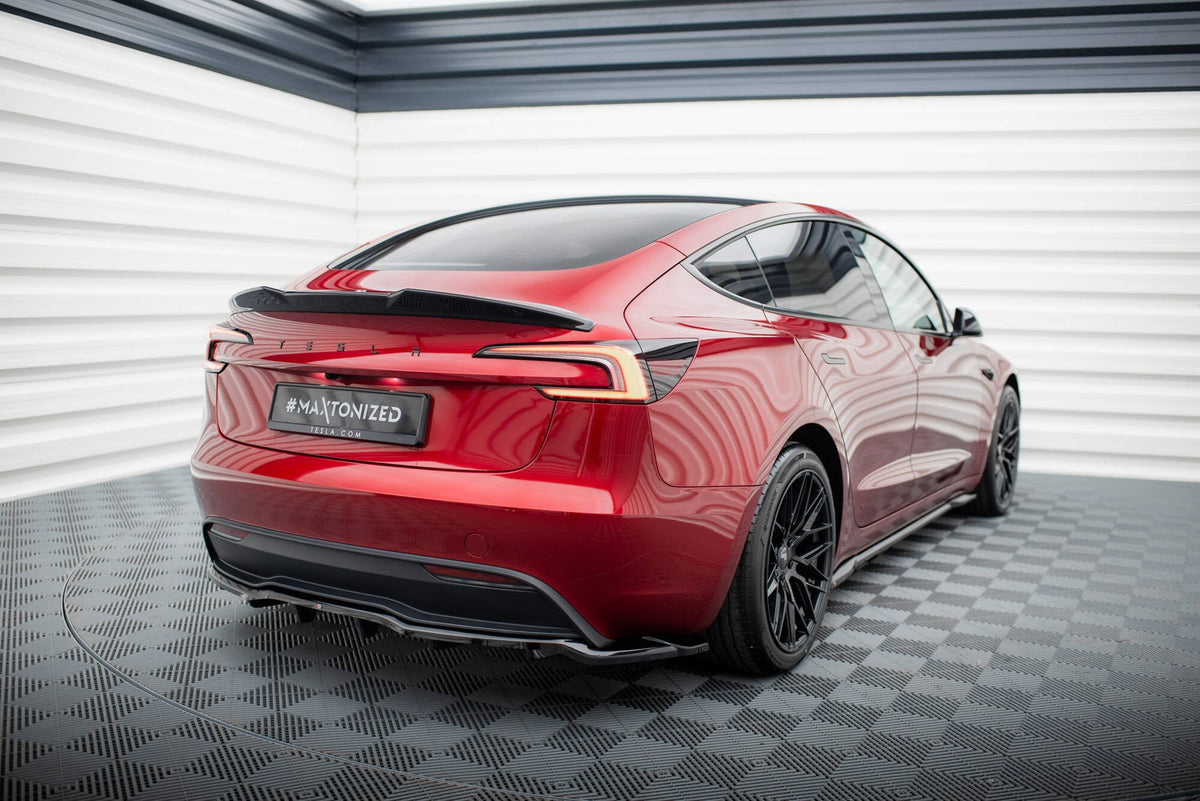 Bakre Splitter (With Vertical Bars) V.2 för Tesla Model 3 Project Highland(Facelift)