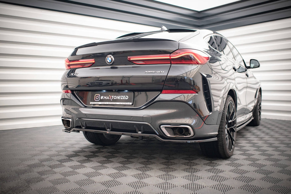 Bakre Splitter (With Vertical Bars) V.3 för BMW X6 M-Pack G06