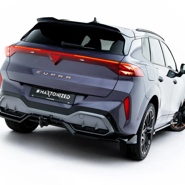 Bakre Splitter (With Vertical Bars) V.3 för Cupra Terramar Mk1 (Version with towbar)