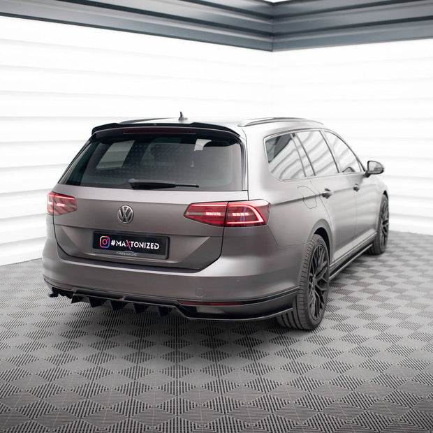Bakre Splitter (With Vertical Bars) för Volkswagen Passat Sedan / Variant B8