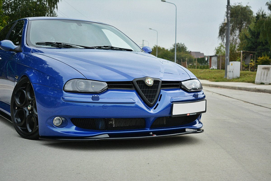 Frontläpp V.1 för Alfa Romeo 156 GTA