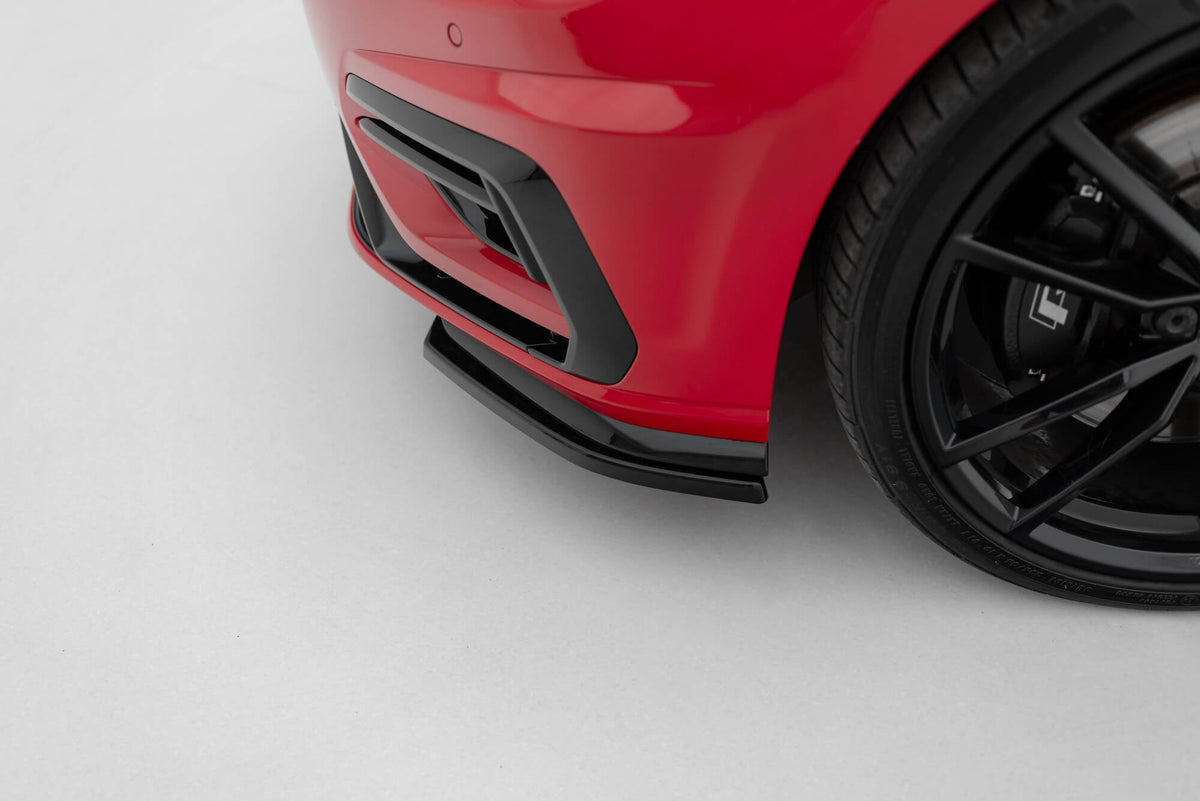 Front Side Splitters för Volkswagen Golf R / R-Line Mk7 Facelift
