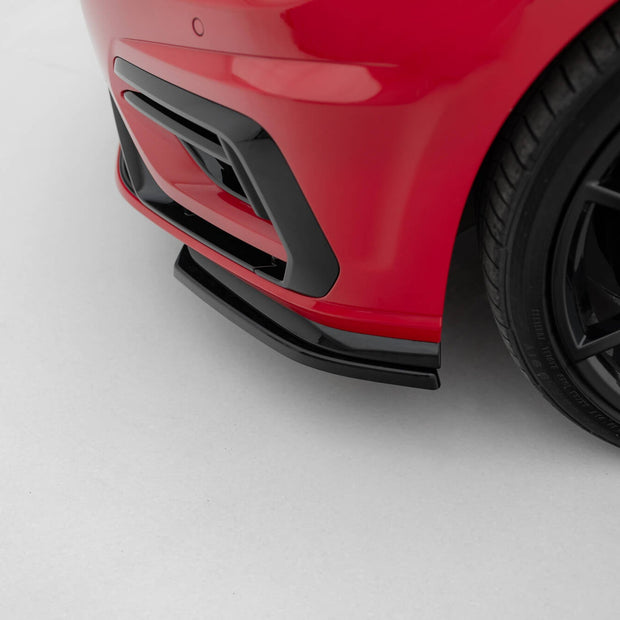 Front Side Splitters för Volkswagen Golf R / R-Line Mk7 Facelift