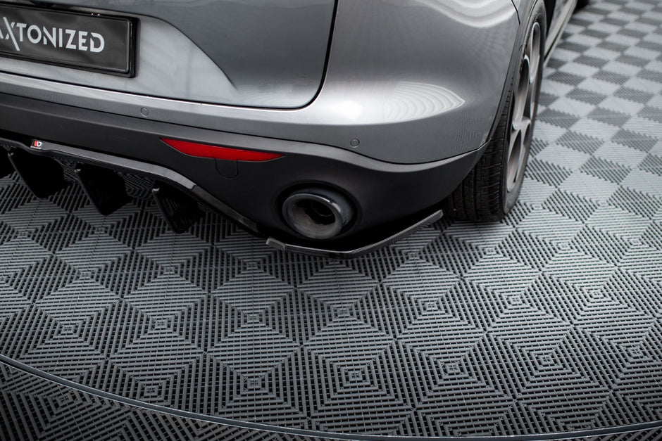 Bakre Sidosplitters för Alfa Romeo Stelvio Mk1