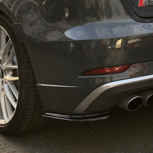 Bakre Sidosplitters för Audi S3 8v Facelift