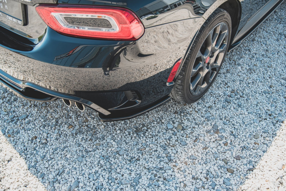 Bakre Sidosplitters för Abarth 124 Spider