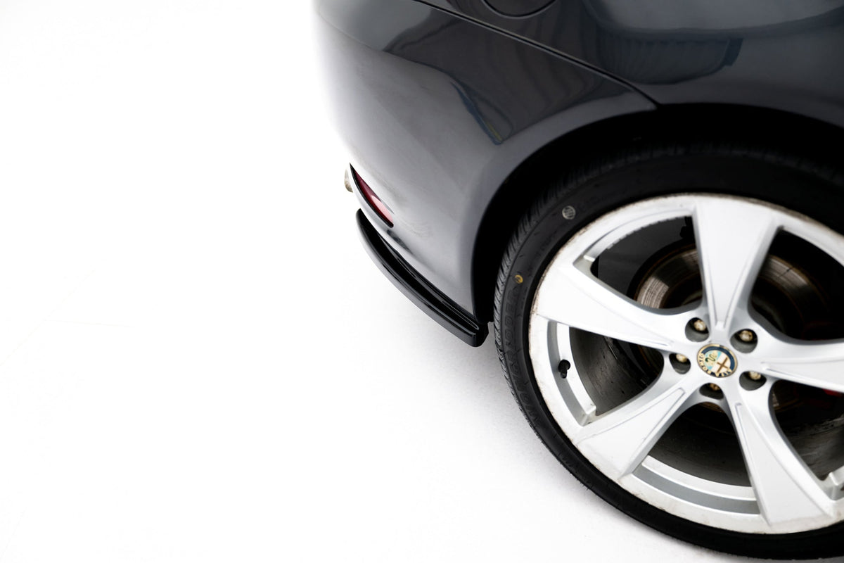 Bakre Sidosplitters för Alfa Romeo GT