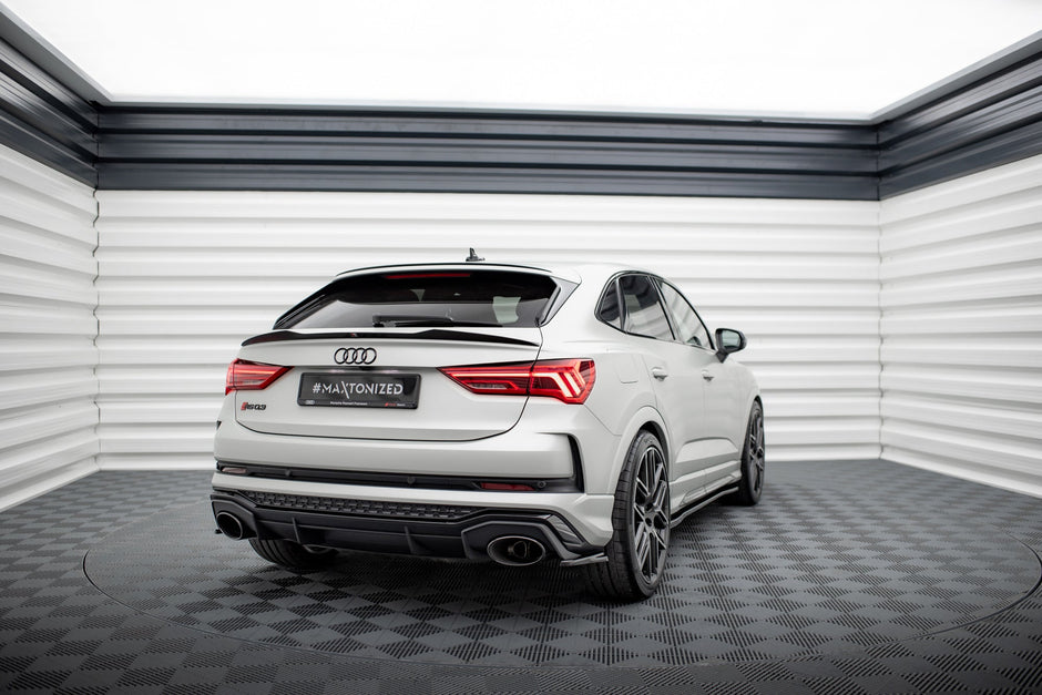 Bakre Sidosplitters för Audi RSQ3 Sportback F3