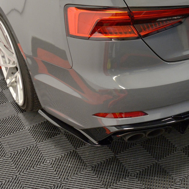 Bakre Sidosplitters för Audi S5 F5 Coupe