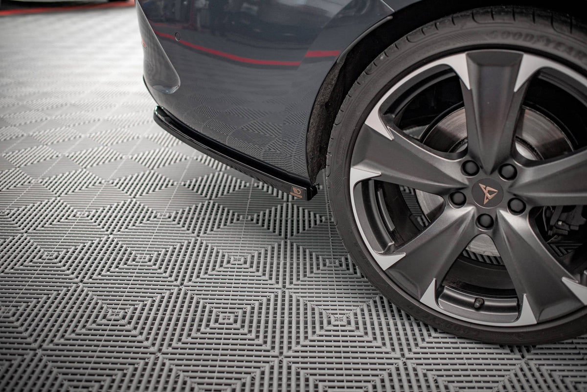 Bakre Sidosplitters för Cupra Leon ST Mk1