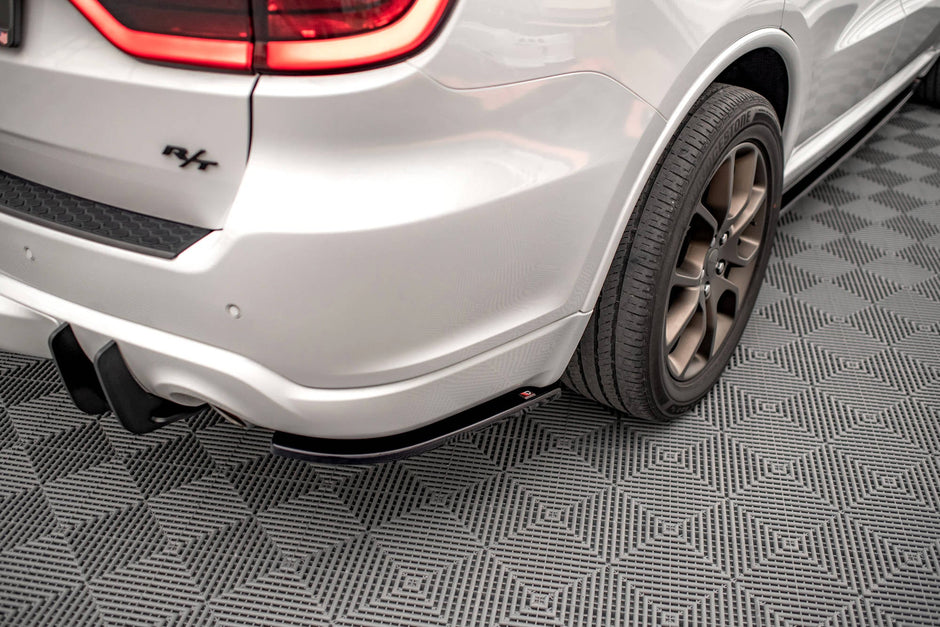 Bakre Sidosplitters för Dodge Durango RT Mk3