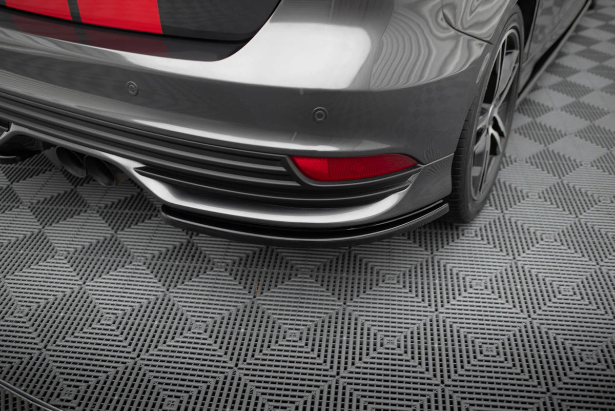 Bakre Sidosplitters för Ford Focus ST Mk3 Facelift