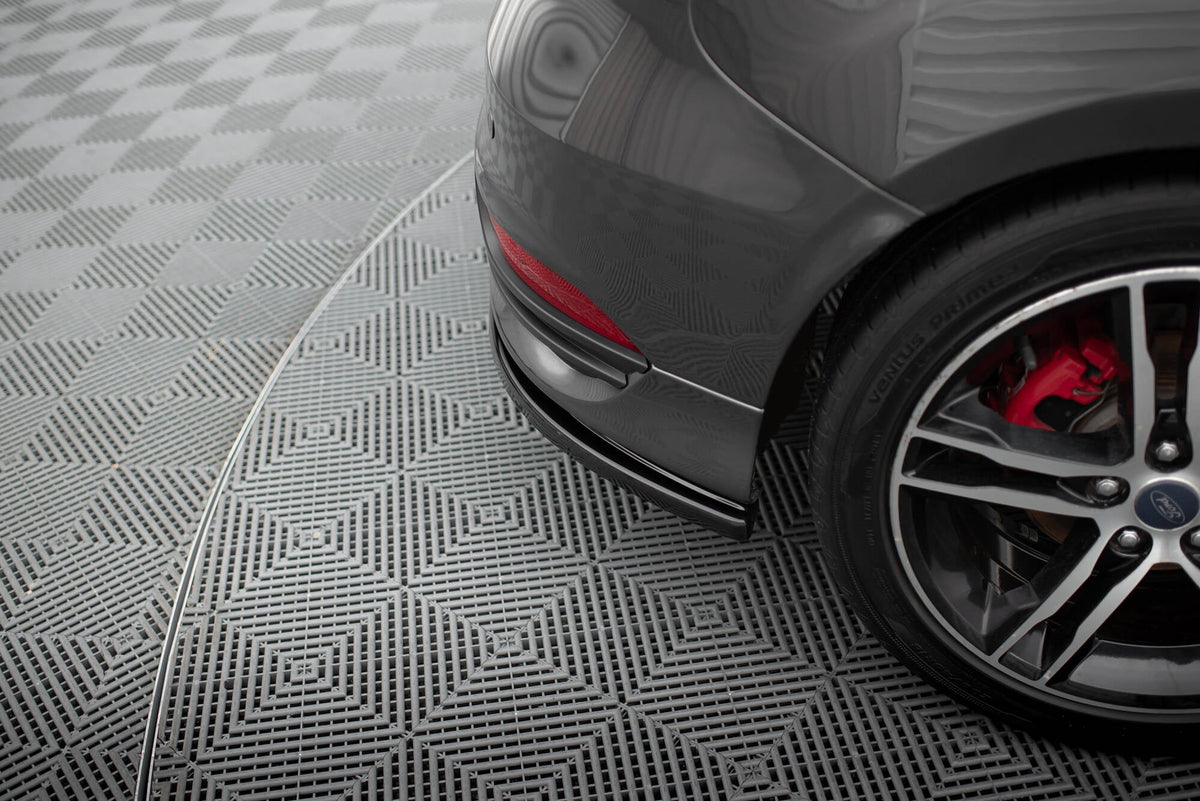 Bakre Sidosplitters för Ford Focus ST Mk3 Facelift
