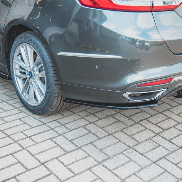 Bakre Sidosplitters för Ford Mondeo Vignale Mk5 Facelift
