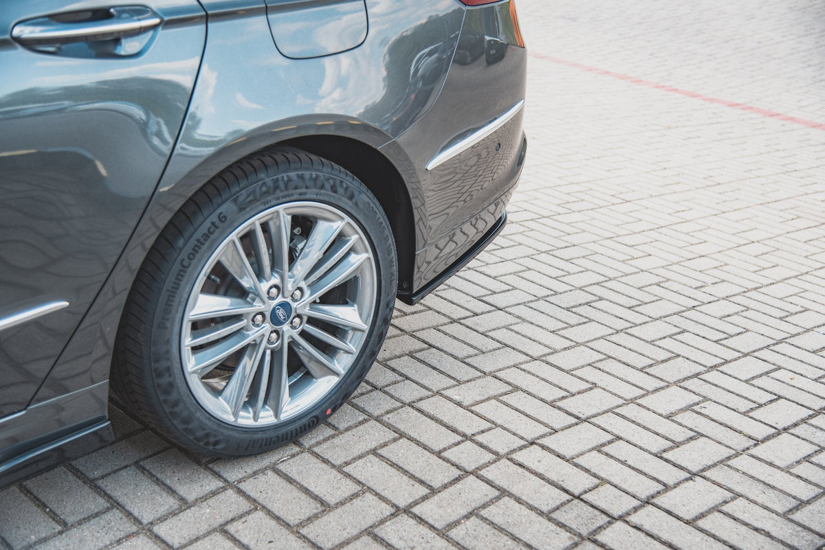 Bakre Sidosplitters för Ford Mondeo Vignale Mk5 Facelift