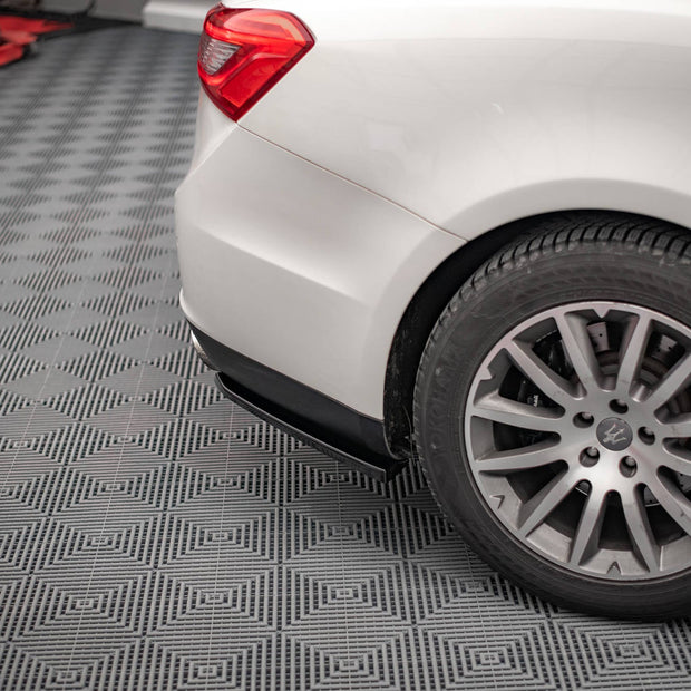 Bakre Sidosplitters för Maserati Ghibli Mk3