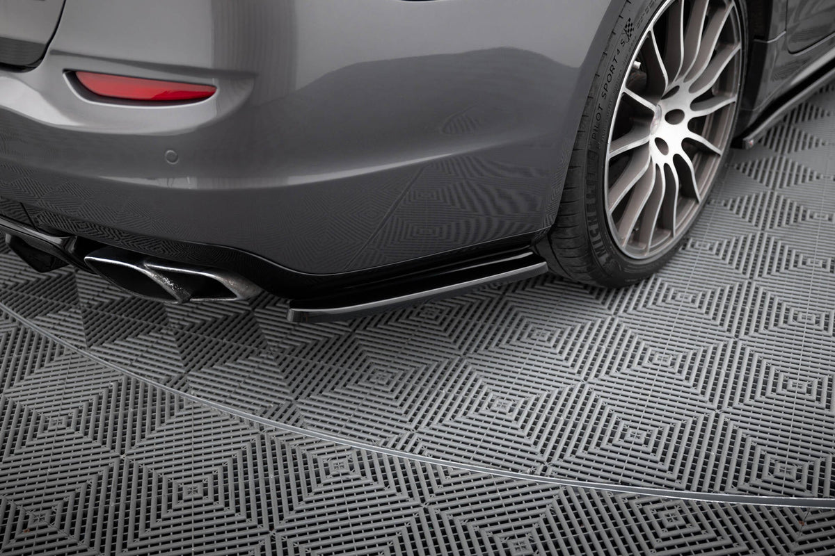 Bakre Sidosplitters för Maserati Quattroporte Mk6
