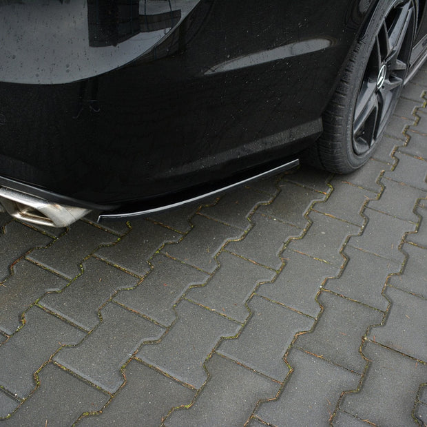 Bakre Sidosplitters för Mercedes-Benz E63 AMG W212