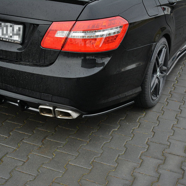 Bakre Sidosplitters för Mercedes-Benz E63 AMG W212